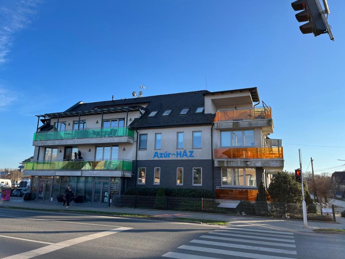 Azur Haz Viola Apartman Sarvar Exterior photo